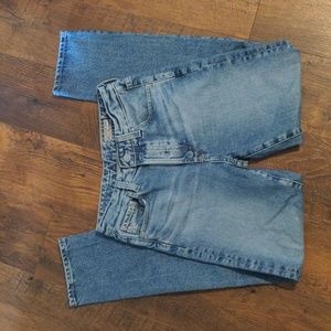 AG Alexxis Slim Contour 360 Straight Leg Jeans